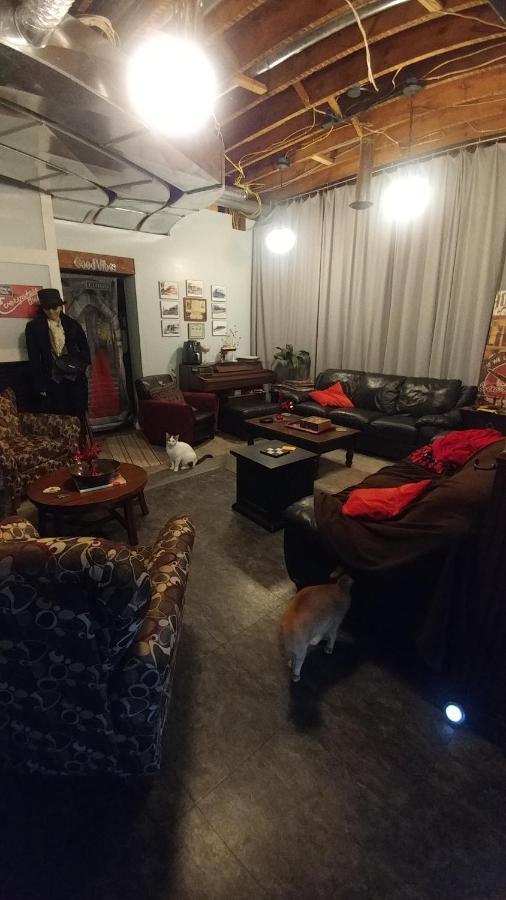 The Burlington Hotel & Bar - Alma Wi エクステリア 写真